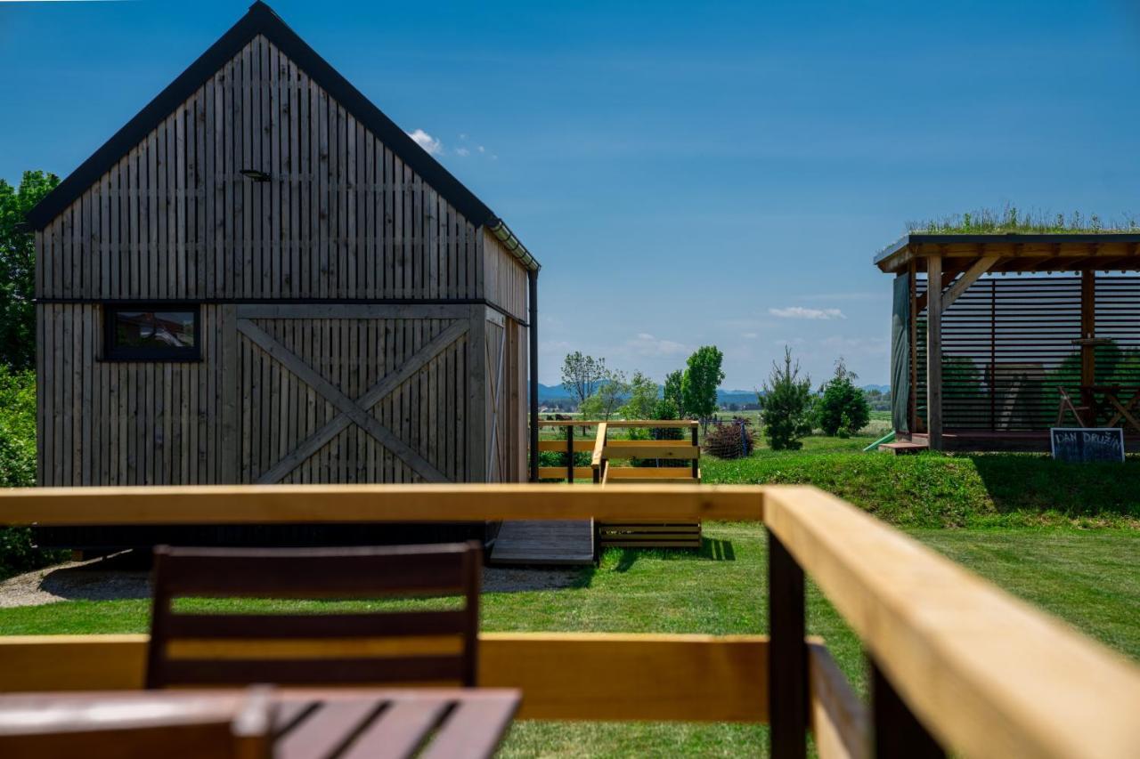 Horse Glamping Park Hotel Cirkovce Exterior photo